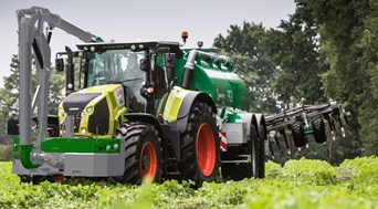 Preview launch of a brand new front fill system at Agritechnica